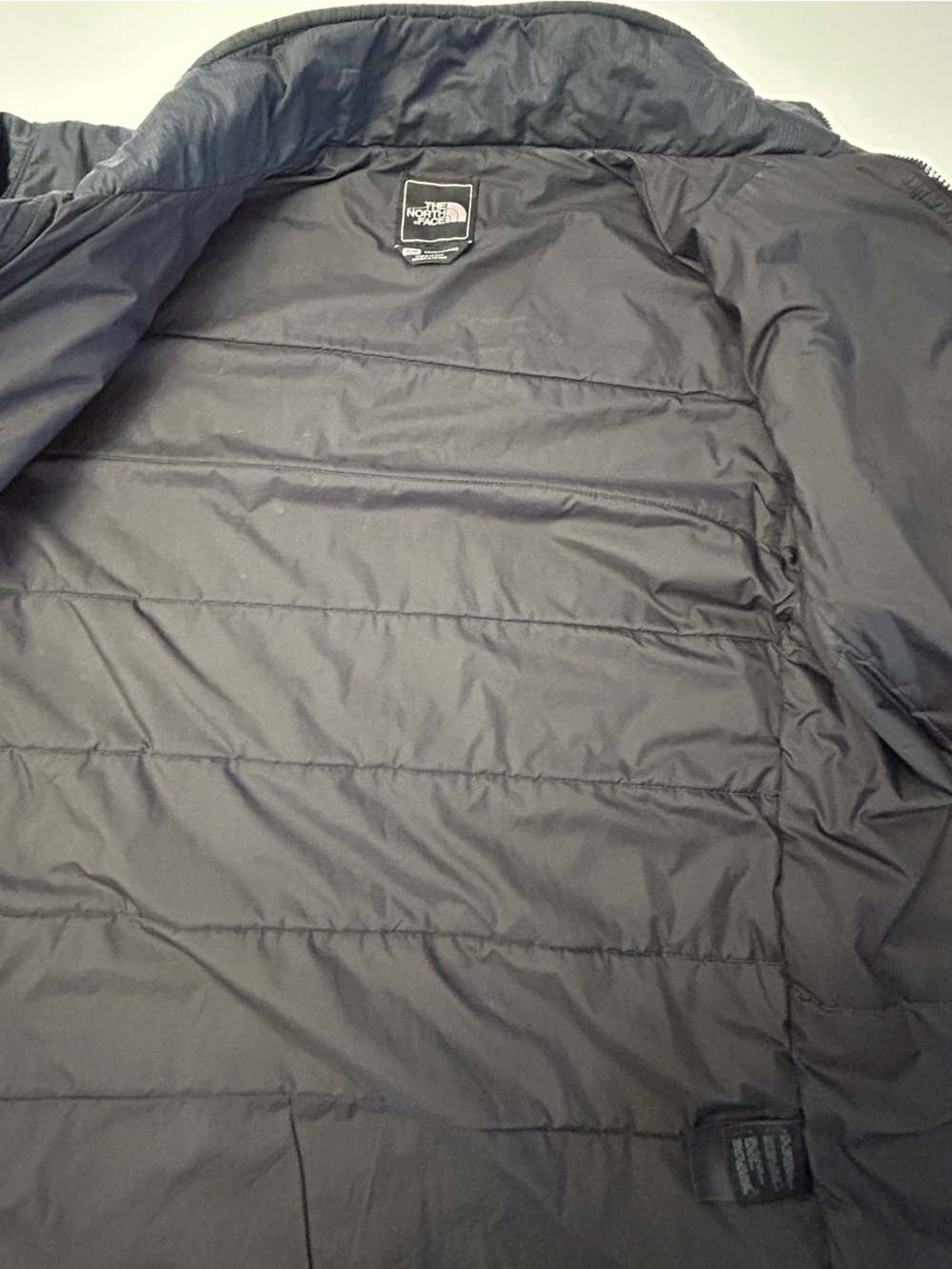 North Face Black Quilted Puffer Primaloft Jacket Men’s SZ M EUC Gorpcore Winter - Picture 12 of 15